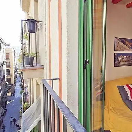 Ola Living Vidreria Apartmán