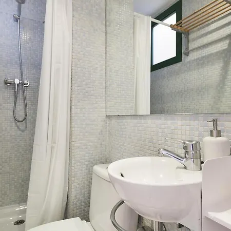 Ola Living Vidreria Apartment