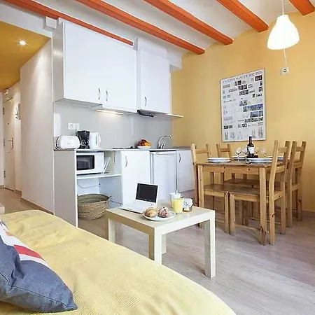 Ola Living Vidreria アパート *